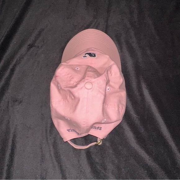 Vineyard Vines Pink Blue Whale Embroidered Hat cute for summer spring ponytail - Picture 3 of 4